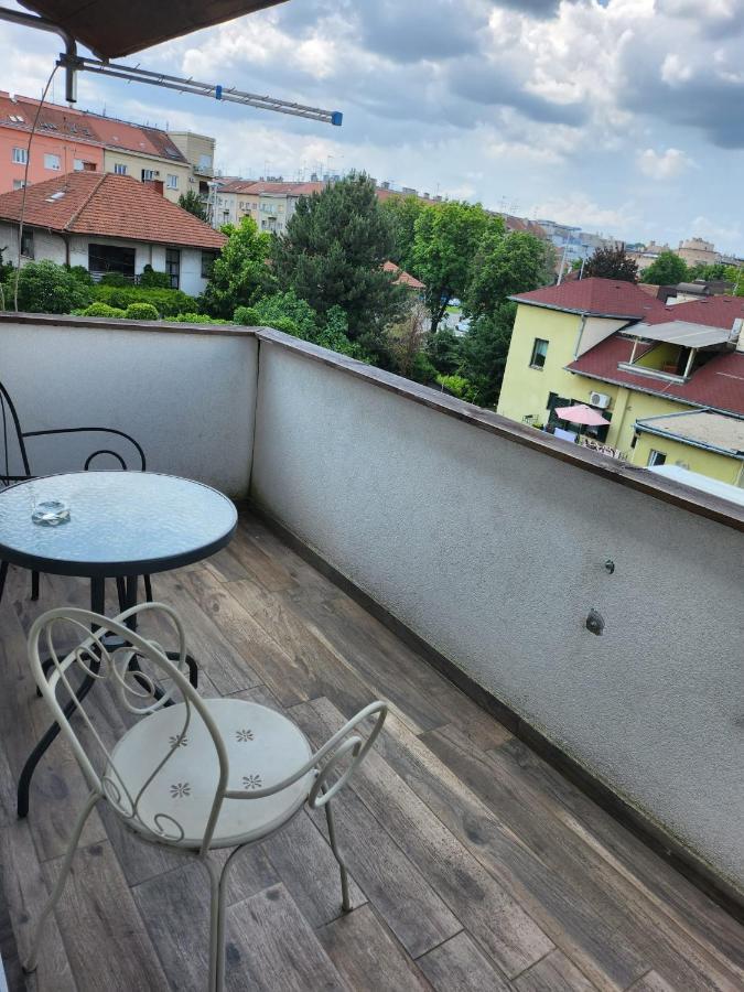Апартаменты Apartman Buzanova 001 Загреб Экстерьер фото
