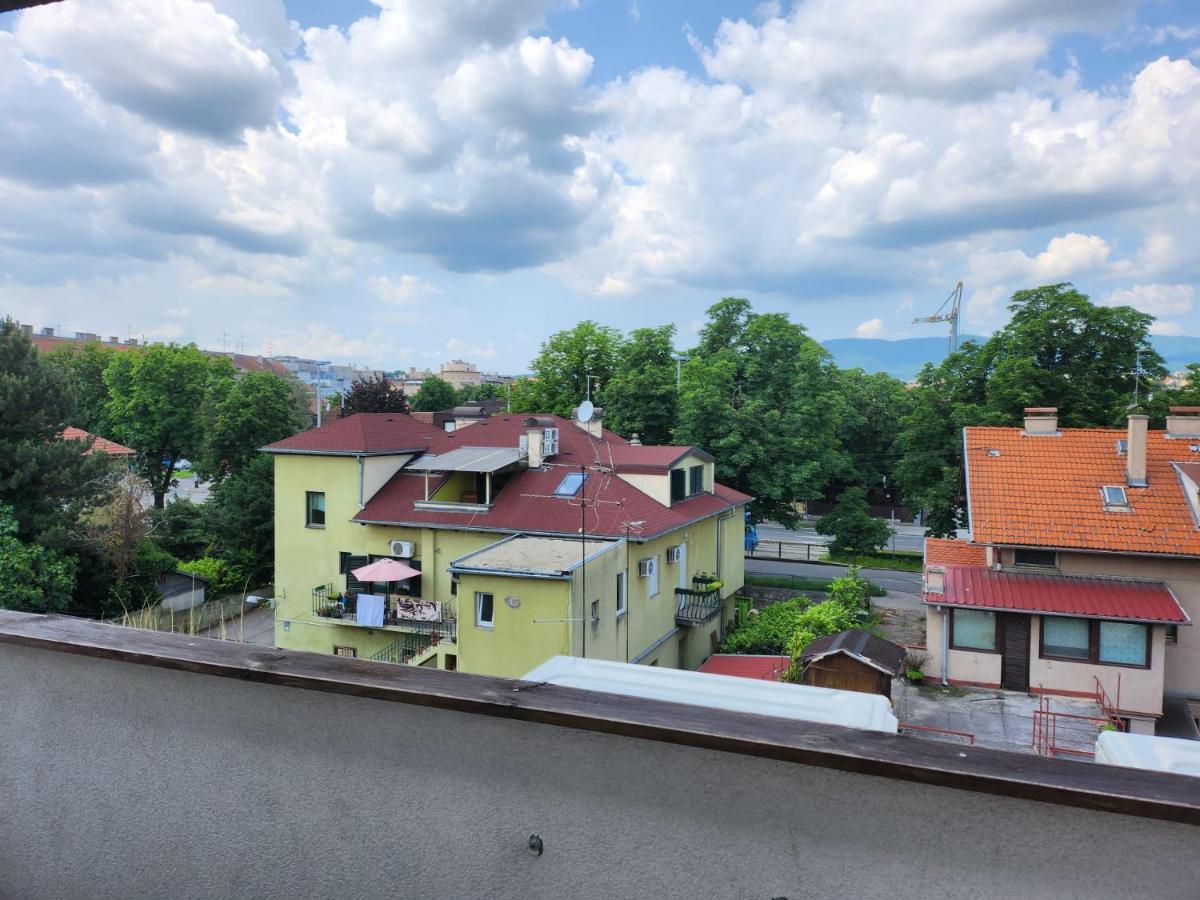 Апартаменты Apartman Buzanova 001 Загреб Экстерьер фото
